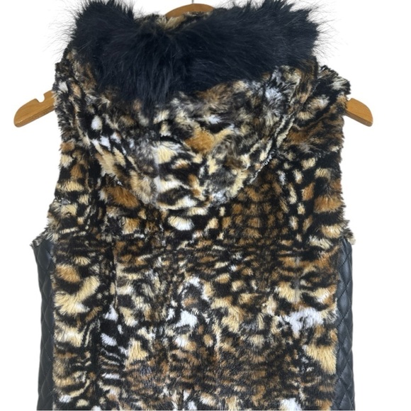 Adrienne Landau Leopard Faux Fur Long Hooded Vest w/ Quilted Leather Sides Med - Picture 12 of 14